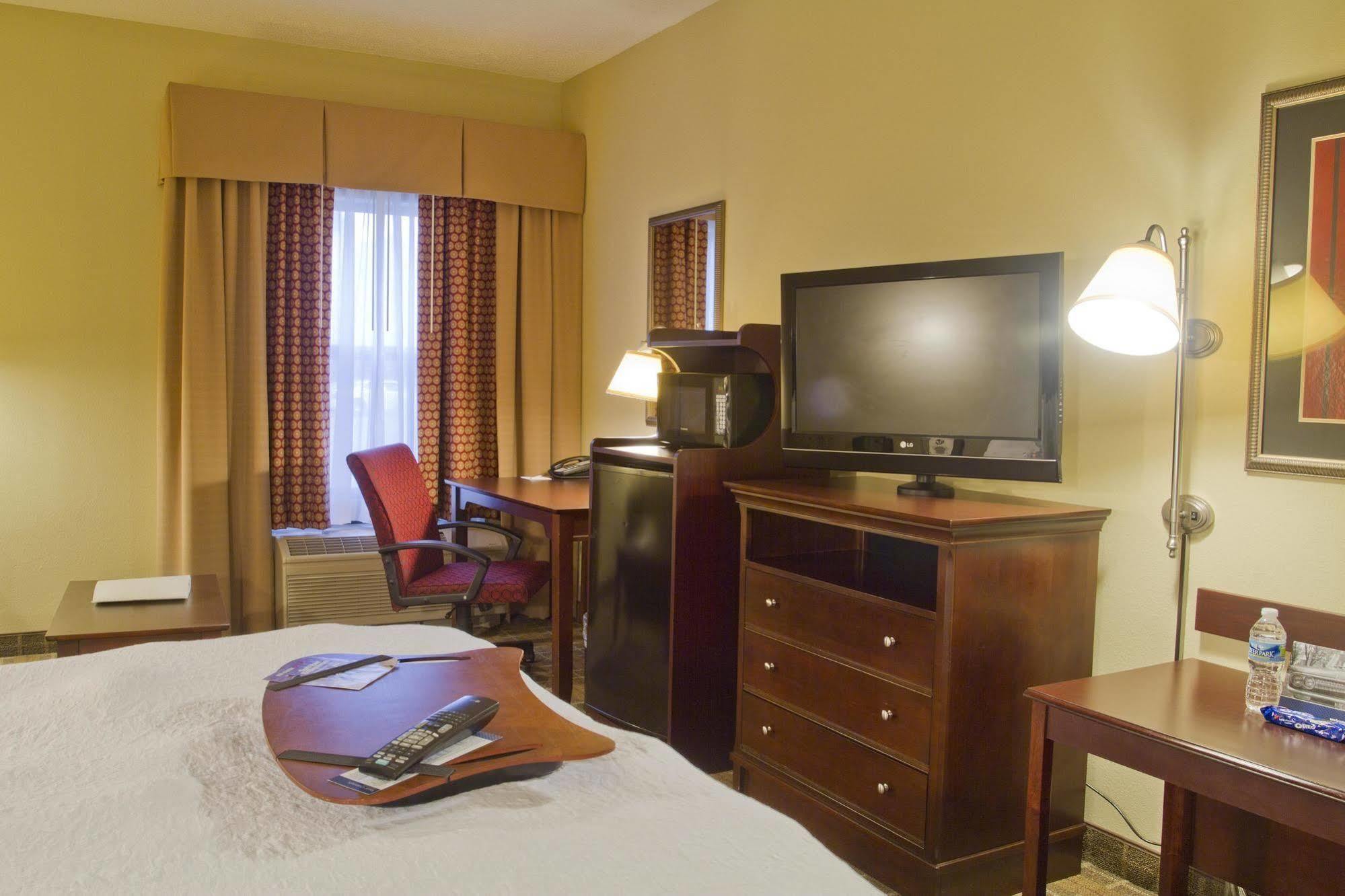 Hampton Inn Charlotte Monroe Cameră foto